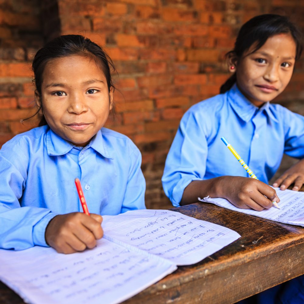 Nepali schoolgirls during the class, Bhaktapur.http://bem.2be.pl/IS/nepal_380.jpg